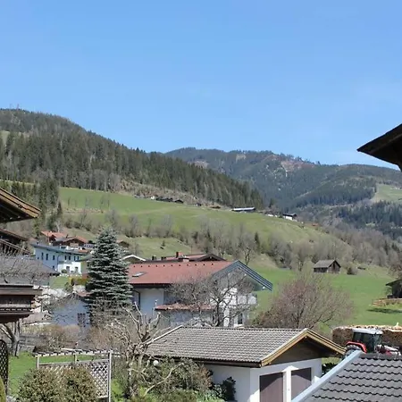 Grosszuegiges Mit Infrarotkabine In * Lengdorf