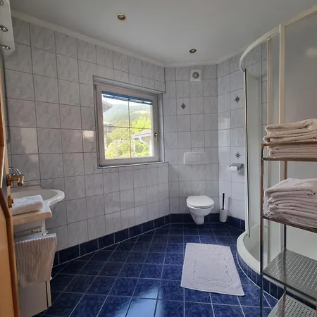 Chalet Grosszuegiges Mit Infrarotkabine In